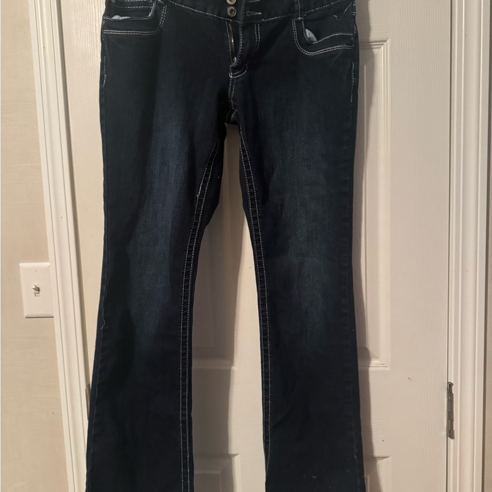 Stylish Women's Blue Jeans twenty one brand - Picture 2 of 4